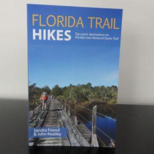 lipsmackin backpackin